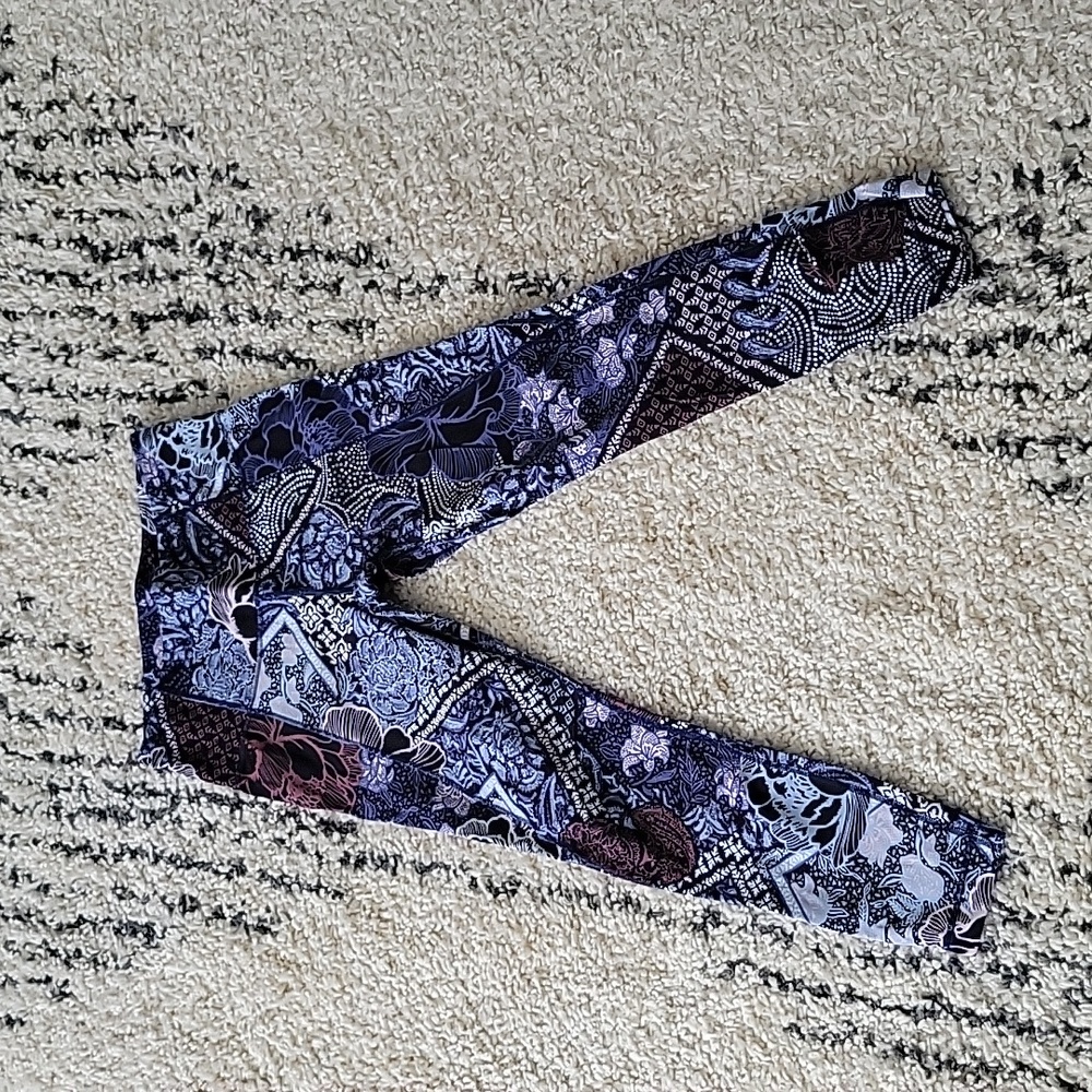 Athleta Printed Tights size small